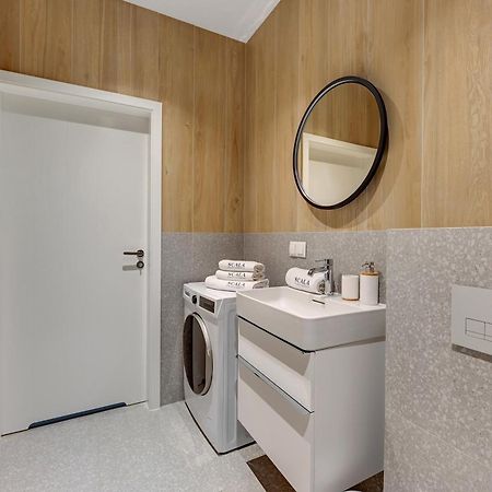 Scala City Center Apartments & Studio By Lion Apartments グダニスク エクステリア 写真
