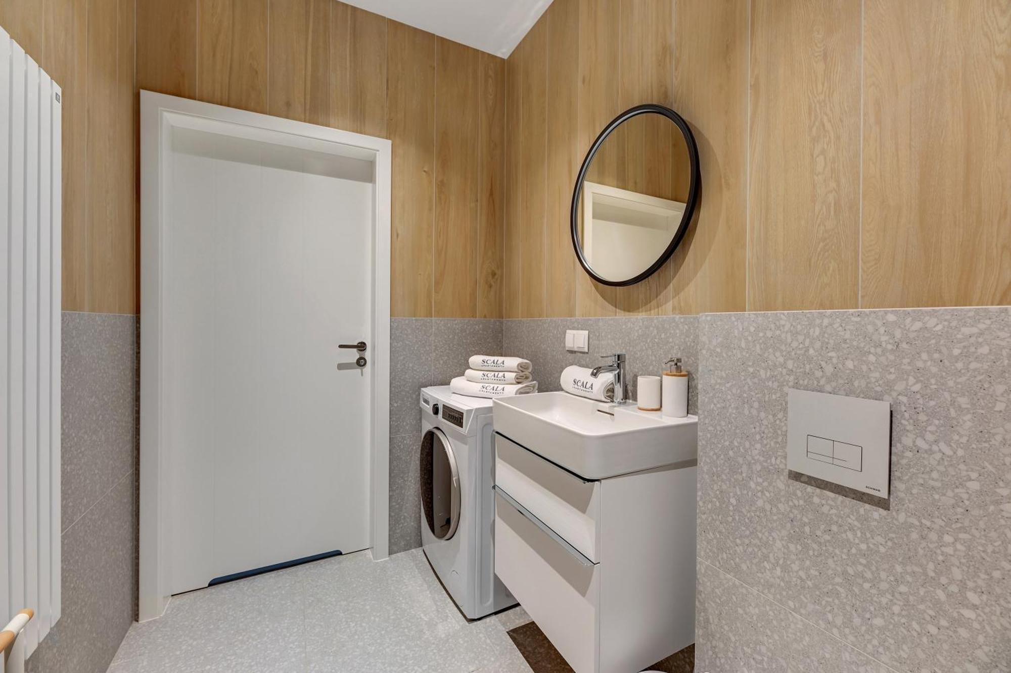 Scala City Center Apartments & Studio By Lion Apartments グダニスク エクステリア 写真