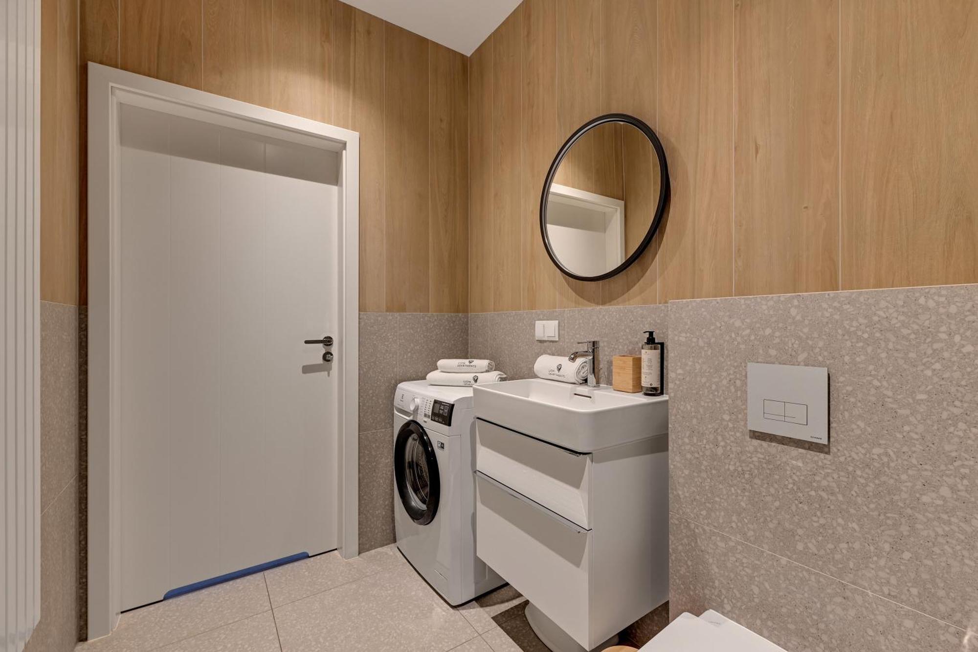 Scala City Center Apartments & Studio By Lion Apartments グダニスク エクステリア 写真