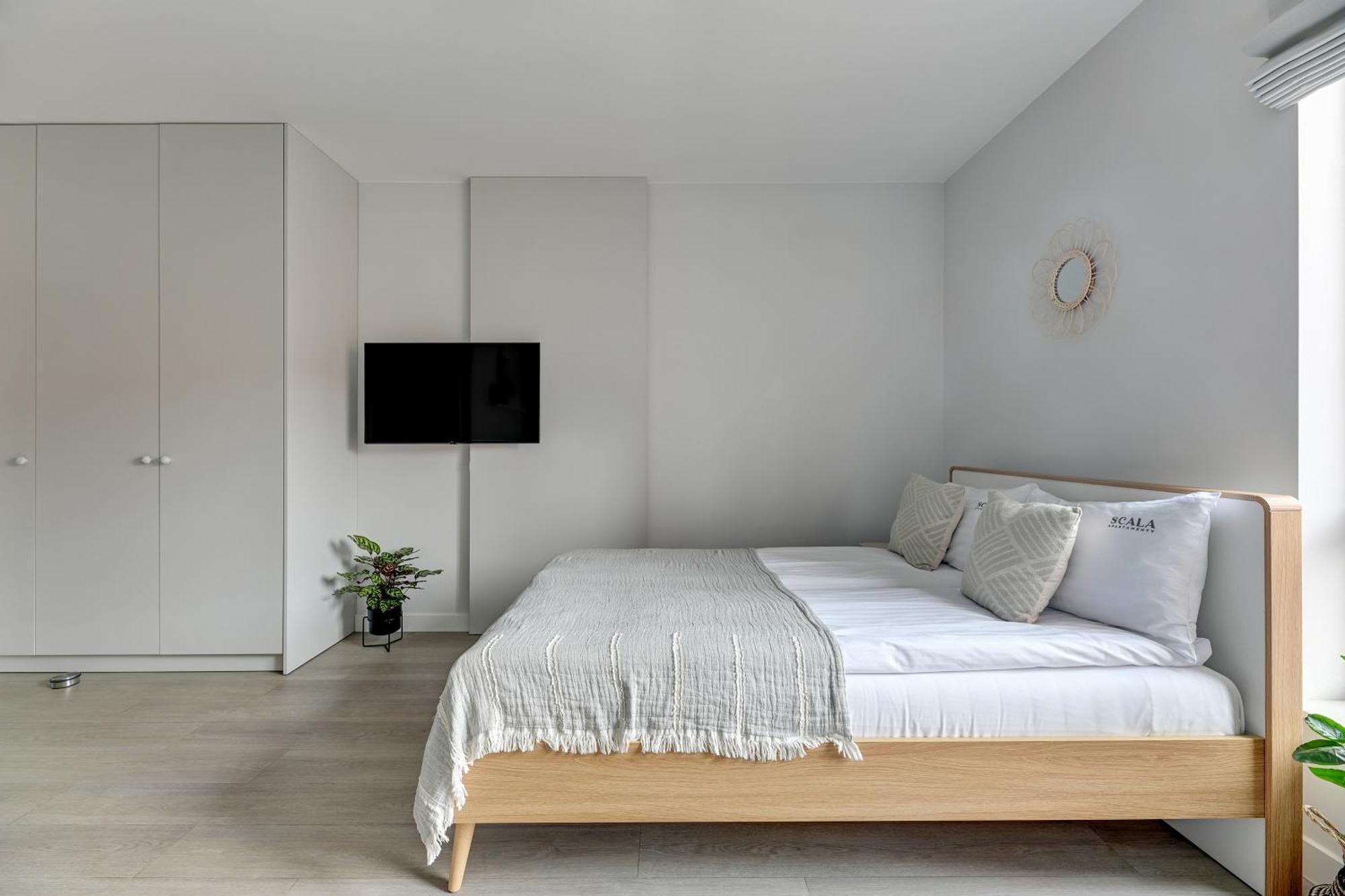 Scala City Center Apartments & Studio By Lion Apartments グダニスク エクステリア 写真